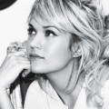 0426-04-cover-carrie-underwood-close-up_li