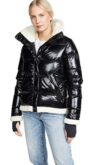 Designer ski jackets featured by top US high end fashion blog, A Few Goody Gumdrops: Sam Willa puffer jacket