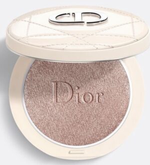 Dior Makeup| featured by high end fashion blogger, A Few Goody Gumdrops